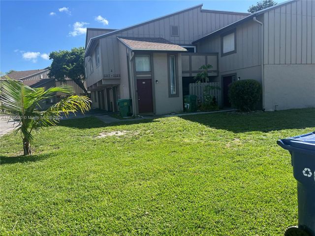 $200,000 | 2223 Northwest 56th Avenue, Unit 2E | Lauderhill