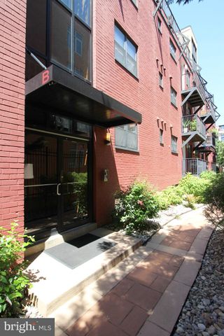 $2,195 | 1354 Euclid Street Northwest, Unit 303B | Columbia Heights