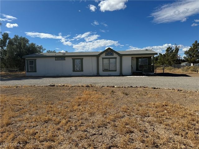 $1,400 | 6450 Vicki Ann Road | Pahrump