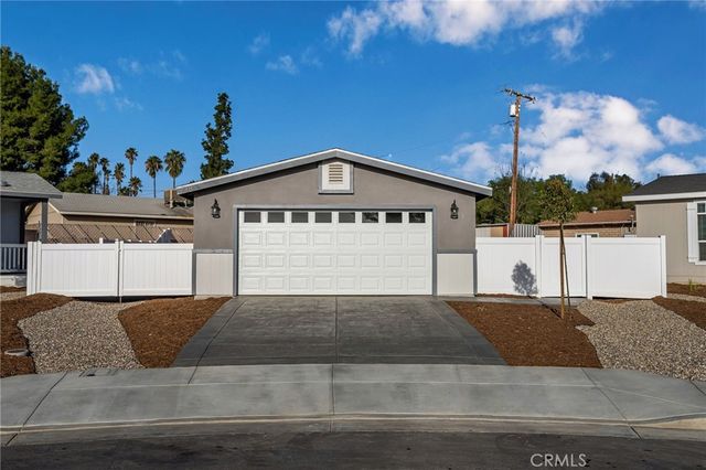 $509,900 | 738 Larissa Court | Westside Perris