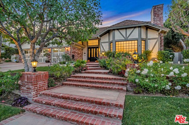 $3,695,000 | 6129 Heritage Drive | Agoura Hills Area