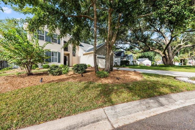 $818,850 | 1330 Somersby Lane | Charleston National