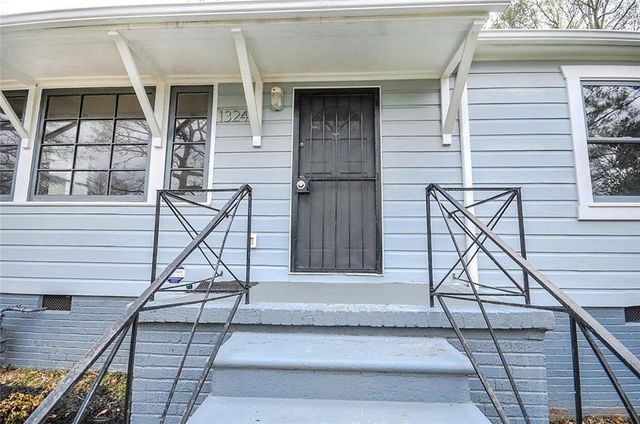 $1,300 | 1324 Elizabeth Avenue Southwest | Venetian Hills