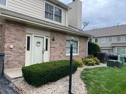 $2,500 | 15511 Westminster Drive | Orland Park