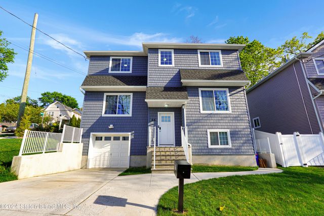 $789,990 | 66 Eadie Place | New Brighton