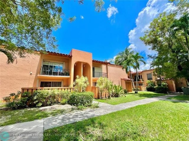 $305,000 | 7120 Fairway Drive, Unit L3 | Miami Lakes