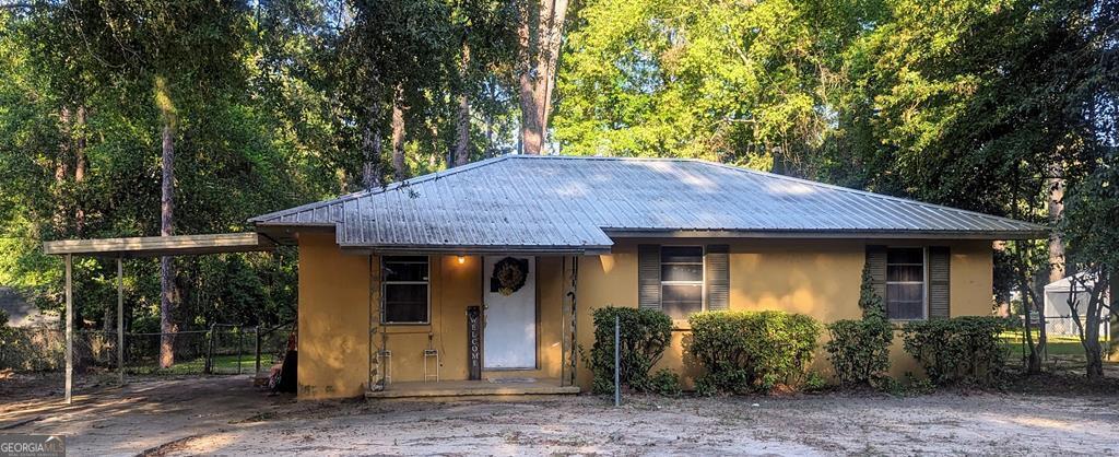 a front view of a house