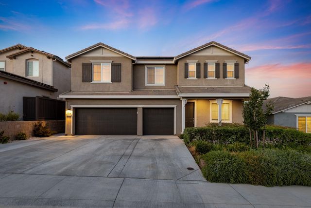 $1,299,999 | 3217 Dakota Court | Whitney Ranch