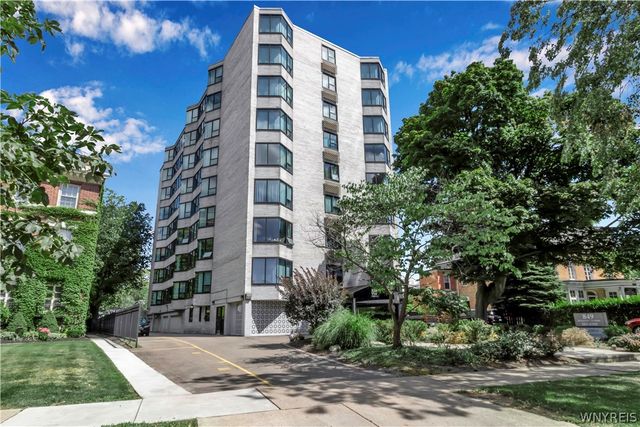 $284,900 | 849 Delaware Avenue, Unit 404 | Linwood Historic District