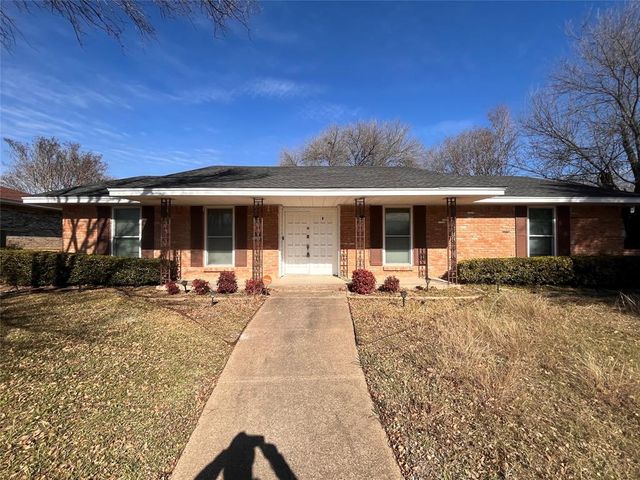 $319,000 | 415 Ray Avenue | DeSoto