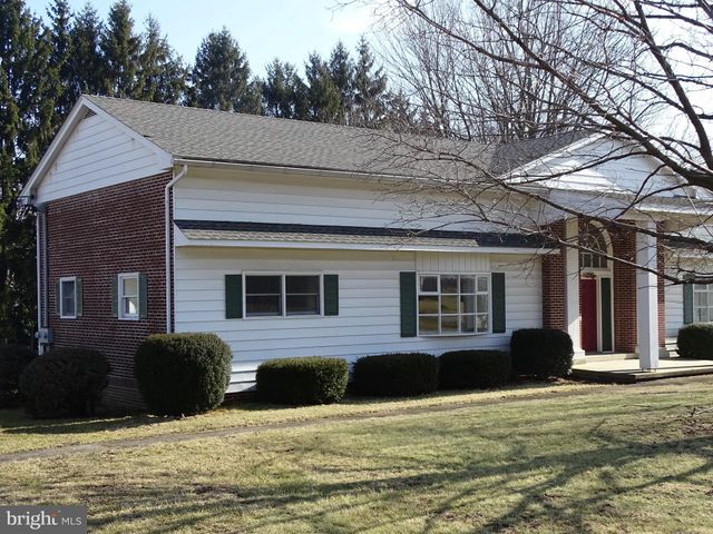 $955 | 14155 Buchanan Trail West | Peters Township - Franklin County