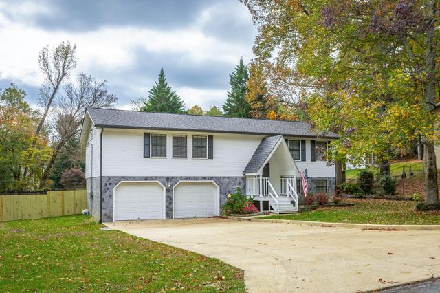 $279,000 | 149 Rolling Meadows Drive