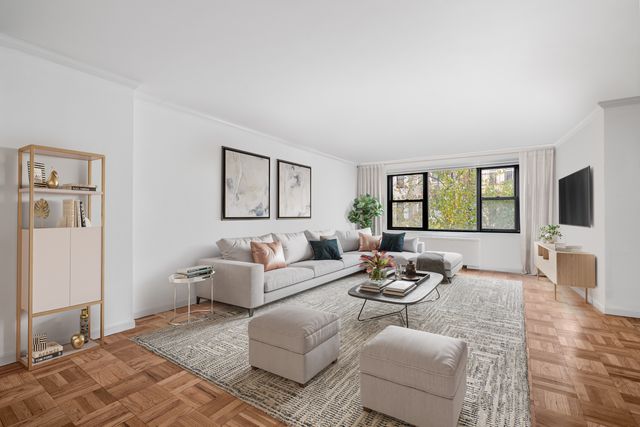 $1,250,000 | 301 East 69th Street, Unit 3D | Lenox Hill