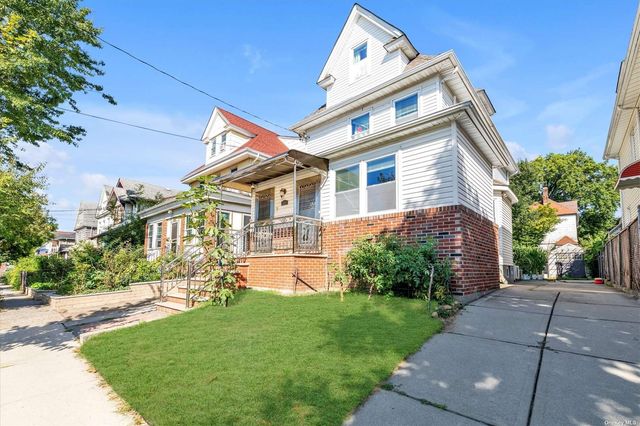 $1,480,000 | 149-39 Cherry Avenue | Flushing