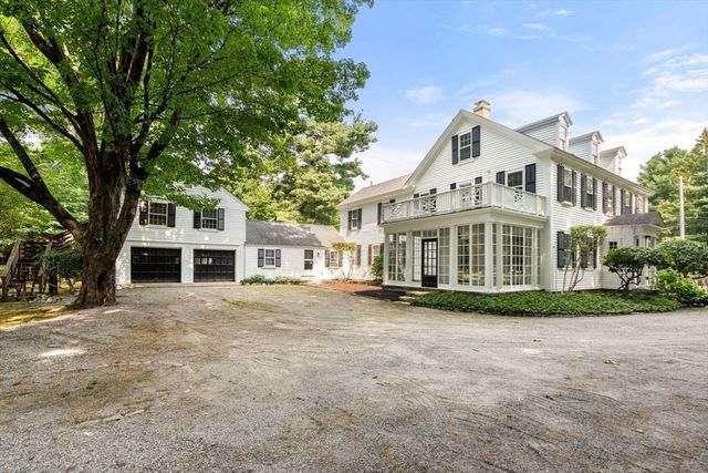 $1,100,000 | 64 Pleasant Street | Framingham Centre