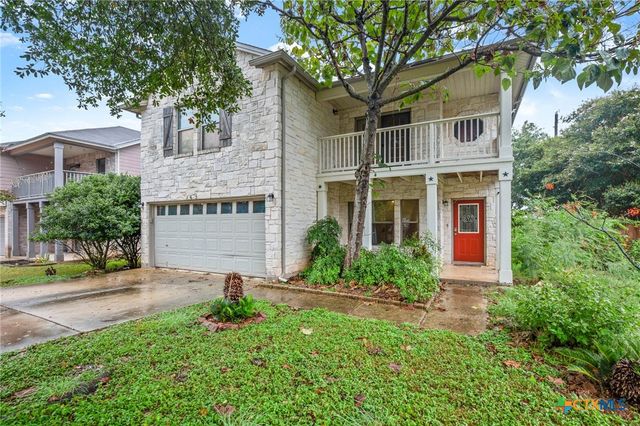 $355,000 | 102 Cypress Court | Highland