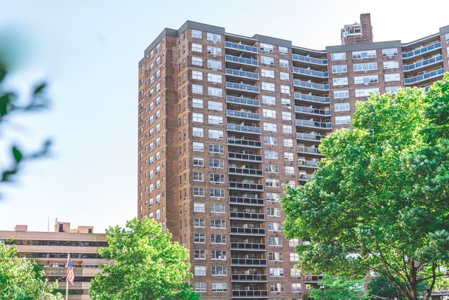 $5,180 | 104-40 Queens Boulevard, Unit 7J | Rego Park