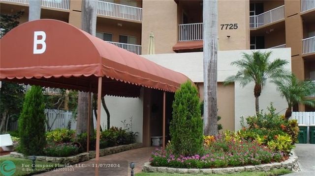 $265,000 | 7725 Yardley Drive, Unit 215 | Westwood