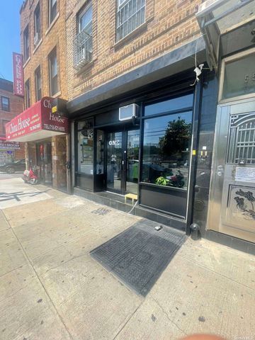 $1,398,888 | 55-03 Metropolitan Avenue | Maspeth