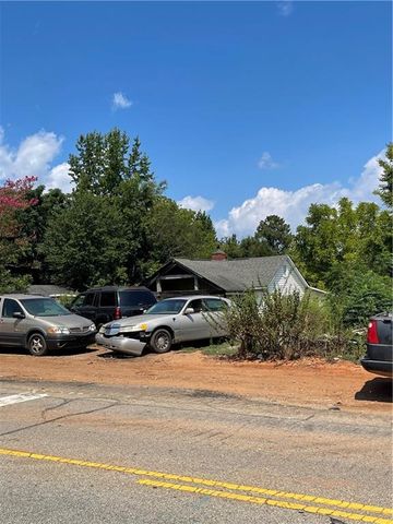 $350,000 | 323 Old Clemson Highway