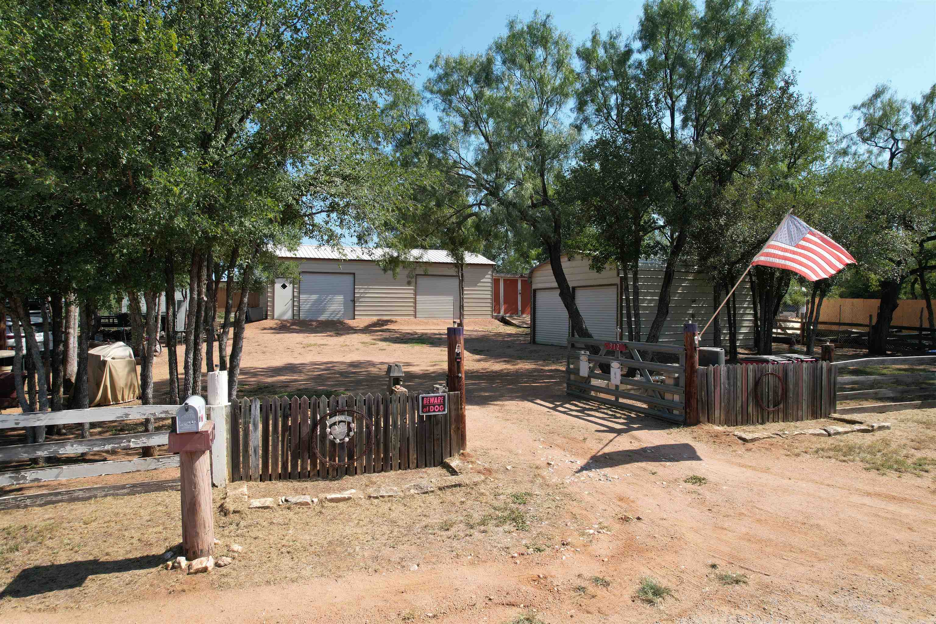 a view of outdoor space yard and patio