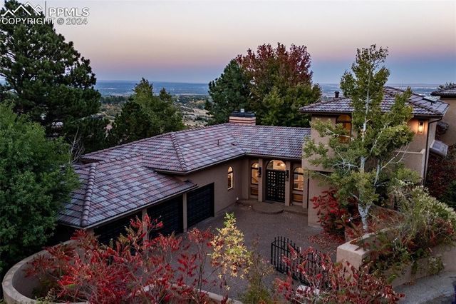 $1,205,000 | 830 Appian Court | Broadmoor Resort Community