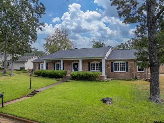 $389,000 | 1401 Sequoia Drive | Southeast Tyler