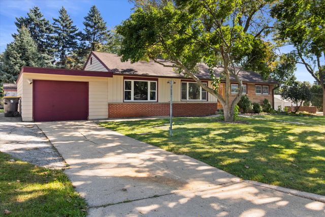 $249,900 | 304 North 114th Street | Wauwatosa Highlands