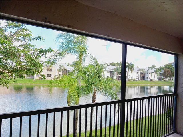 $1,800 | 1071 Adams Avenue, Unit 1071E | Homestead