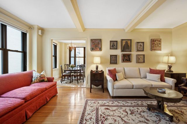 $660,000 | 12 East 97th Street, Unit 8E | Upper East Side