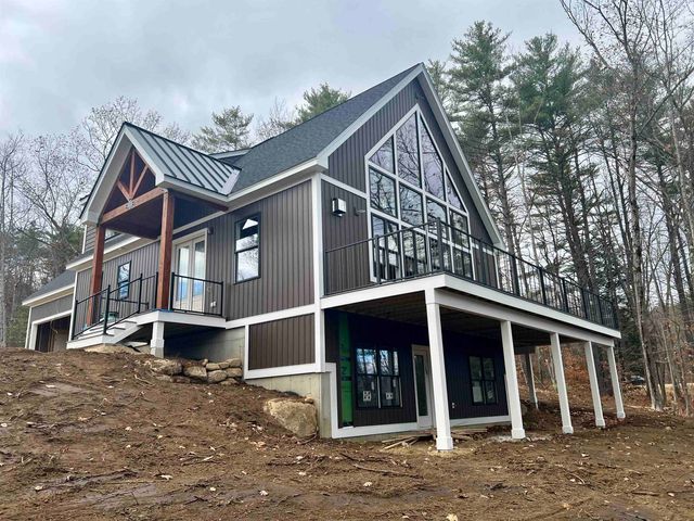 $1,699,000 | 74 Scenic Road | Ashland