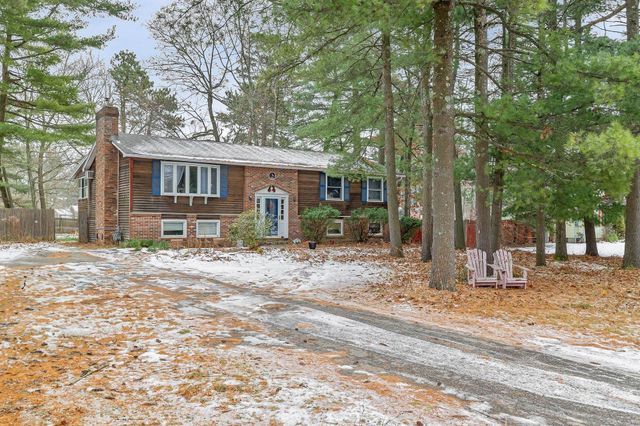 $539,500 | 57 River Road | Malletts Bay