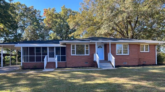 $289,900 | 4551 Salem Road