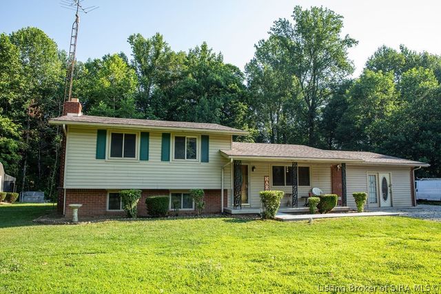 $345,000 | 10050 Highway 250 | Vernon Township - Jackson County