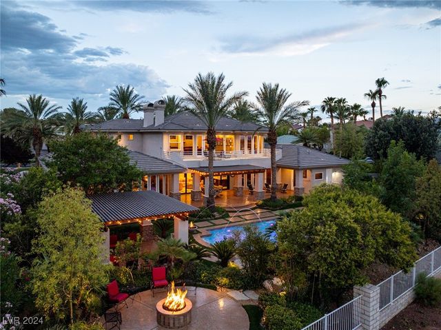 $2,350,000 | 2024 Troon Drive | Green Valley South