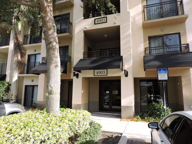 $2,600 | 4903 Midtown Lane, Unit 3319 | Palm Beach Gardens