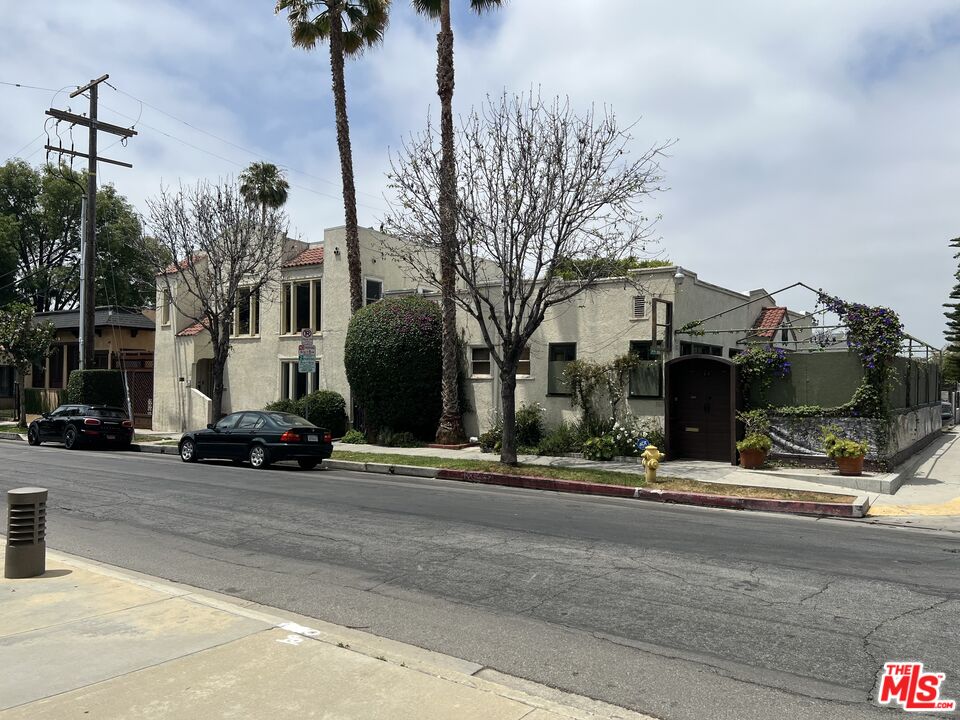 a street view along with residential houses