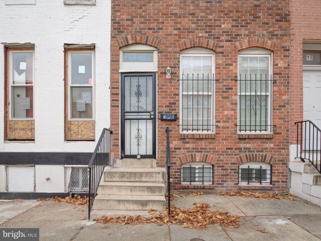 $299,900 | 16 North Gilmor Street | Franklin Square