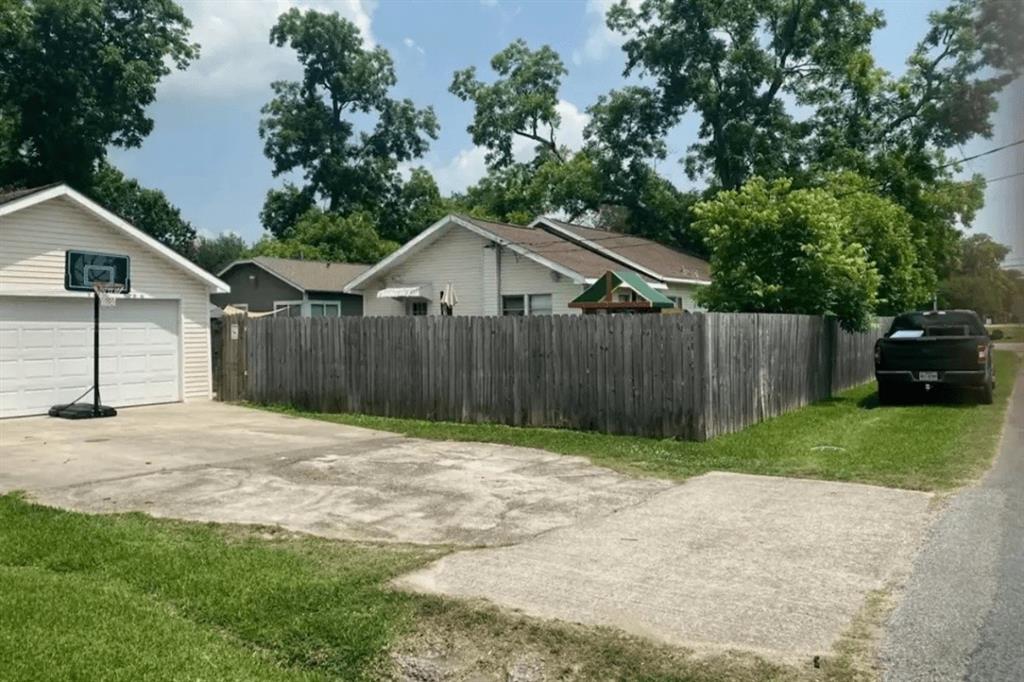 a backyard of a house