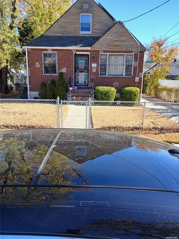 $1,100 | 131-69 221st Street, Unit ROOM 1 | Laurelton