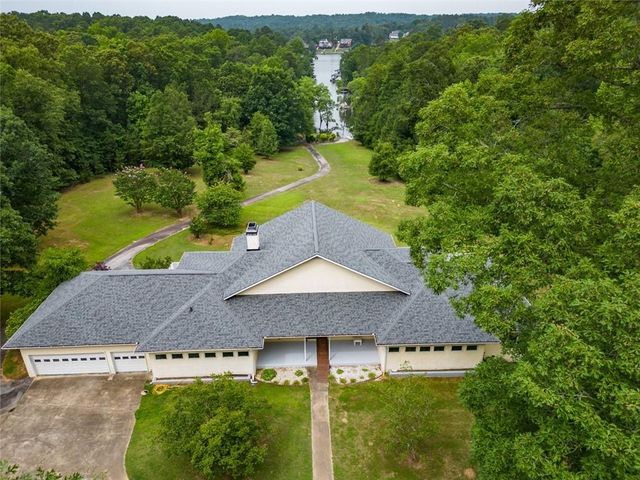 $799,900 | 59 Alcovy N Drive