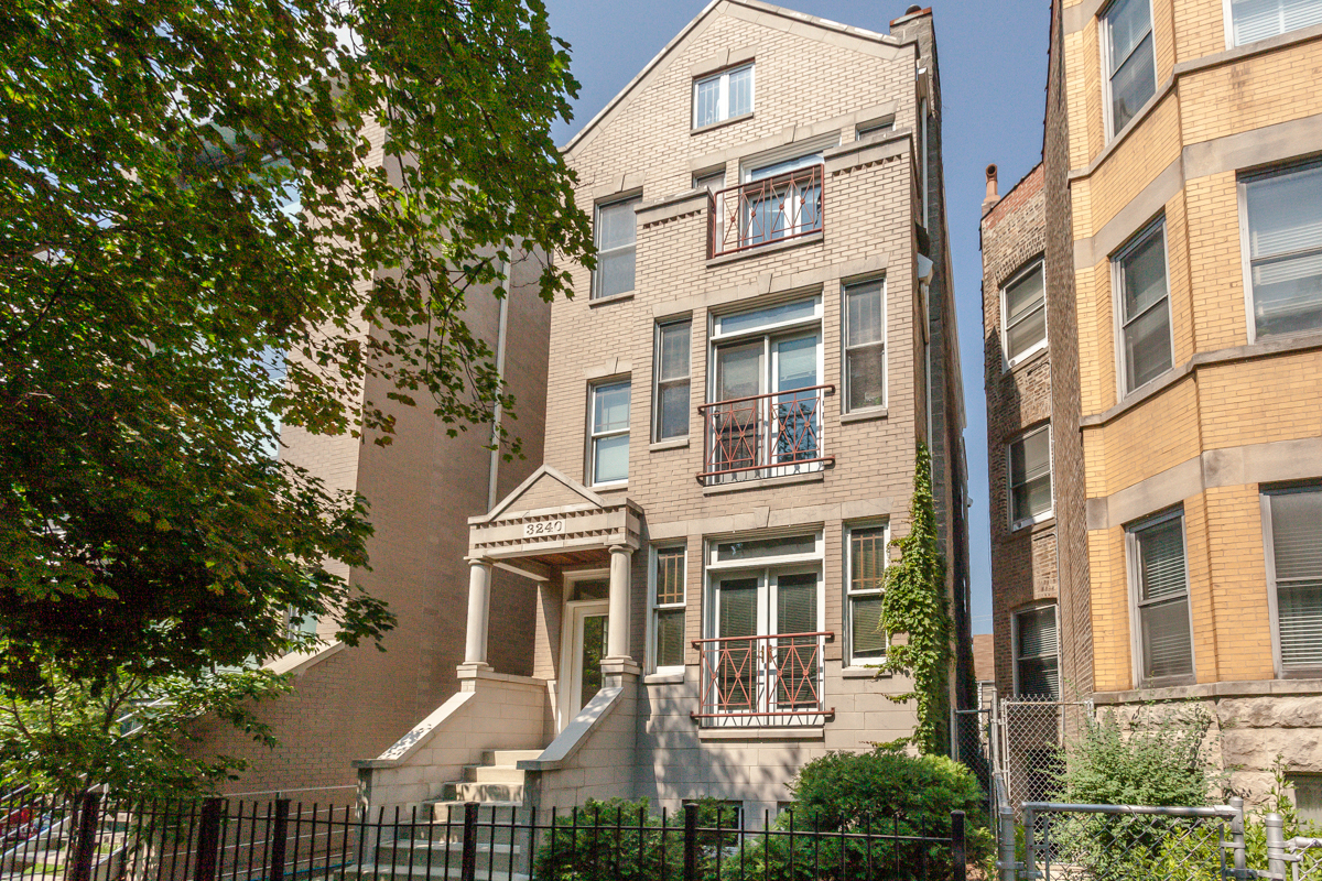 3240 North Racine Avenue, Unit 1, Chicago, IL 60657 | Compass