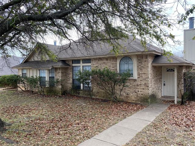 $1,550 | 10307 Lone Pine Lane | Fort Worth