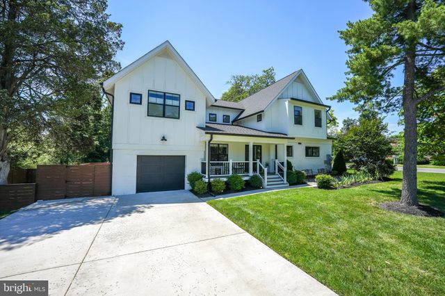 $1,499,900 | 1501 Shenandoah Road | Hollin Hall Village