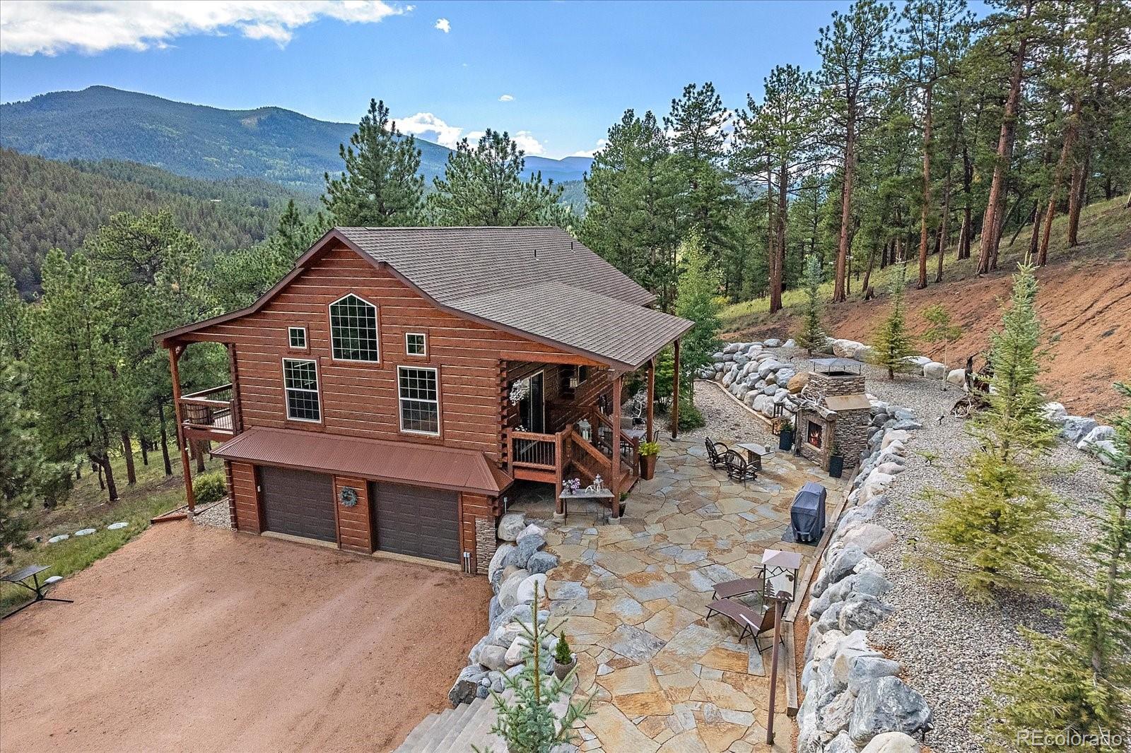 a view of house with outdoor seating space