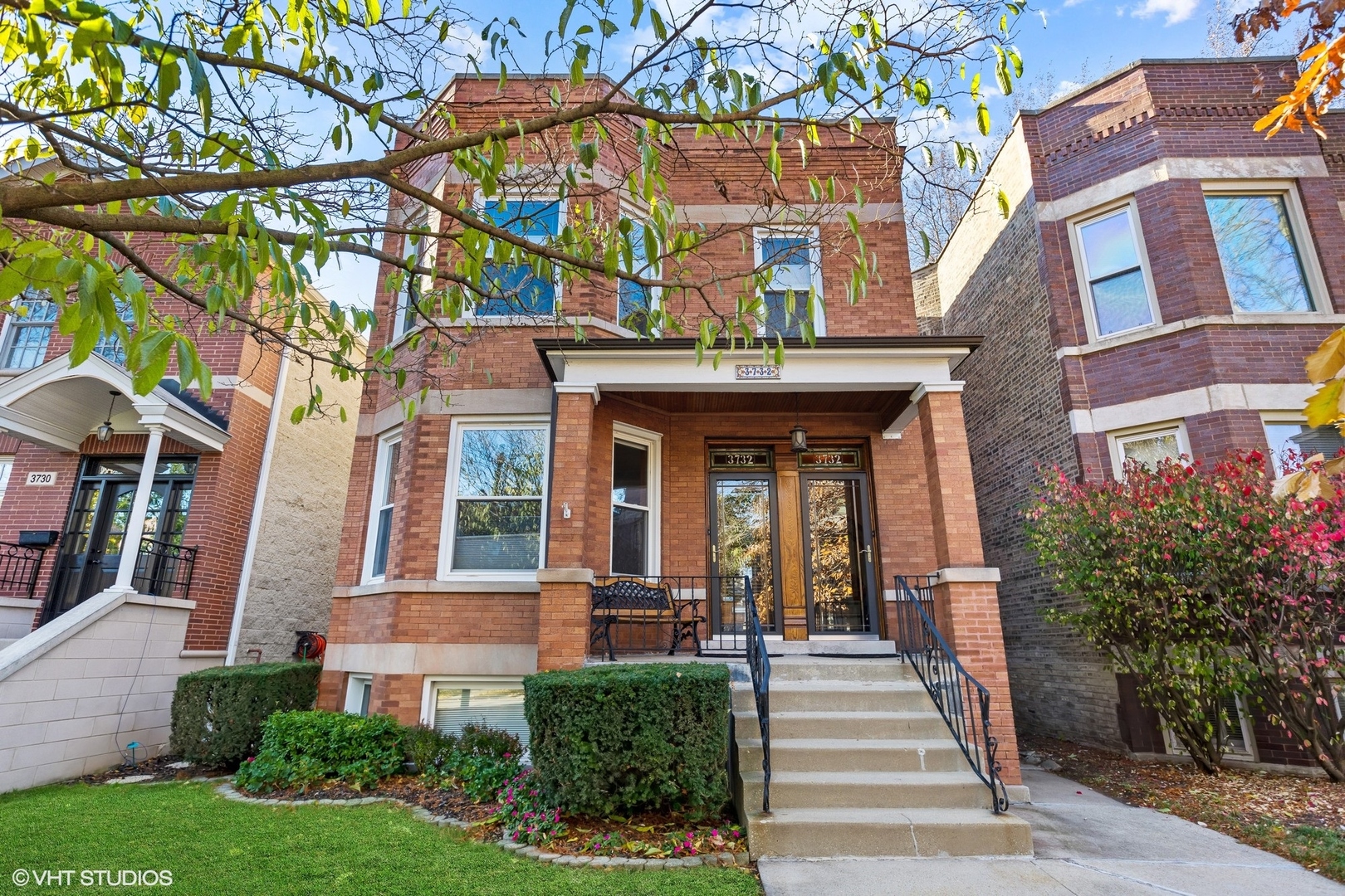 3732 North Bell Avenue, Chicago, IL 60618 | Compass