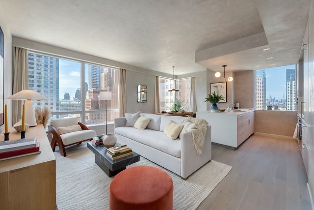 $2,137,025 | 1 City Point, Unit 24L | Downtown Brooklyn