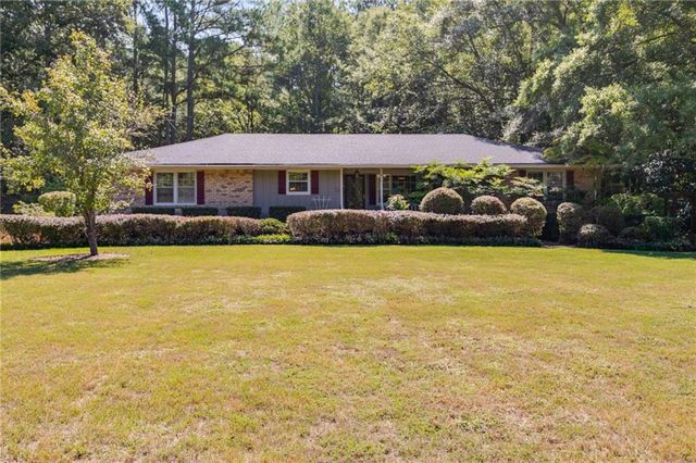 $499,900 | 3805 Villa Rica Lane