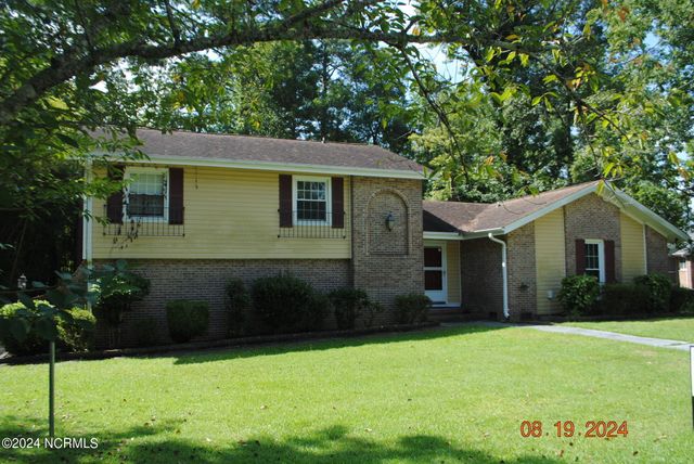 $299,900 | 102 Epworth Drive | Jacksonville