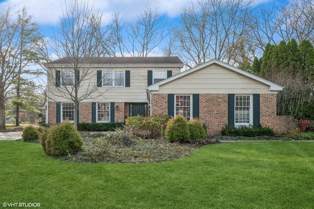 $849,900 | 1336 West Fork Drive | Lake Forest